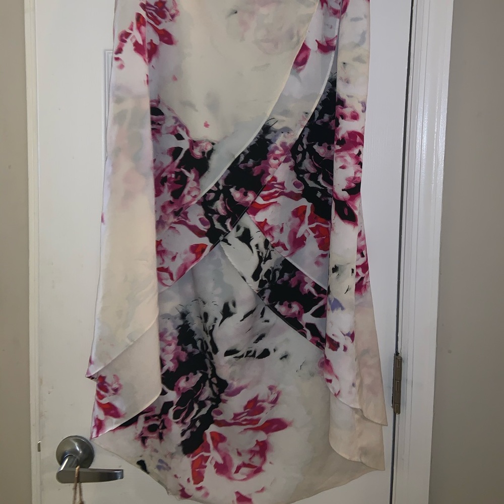 DKNY Floral High Low Skirt. Size 4